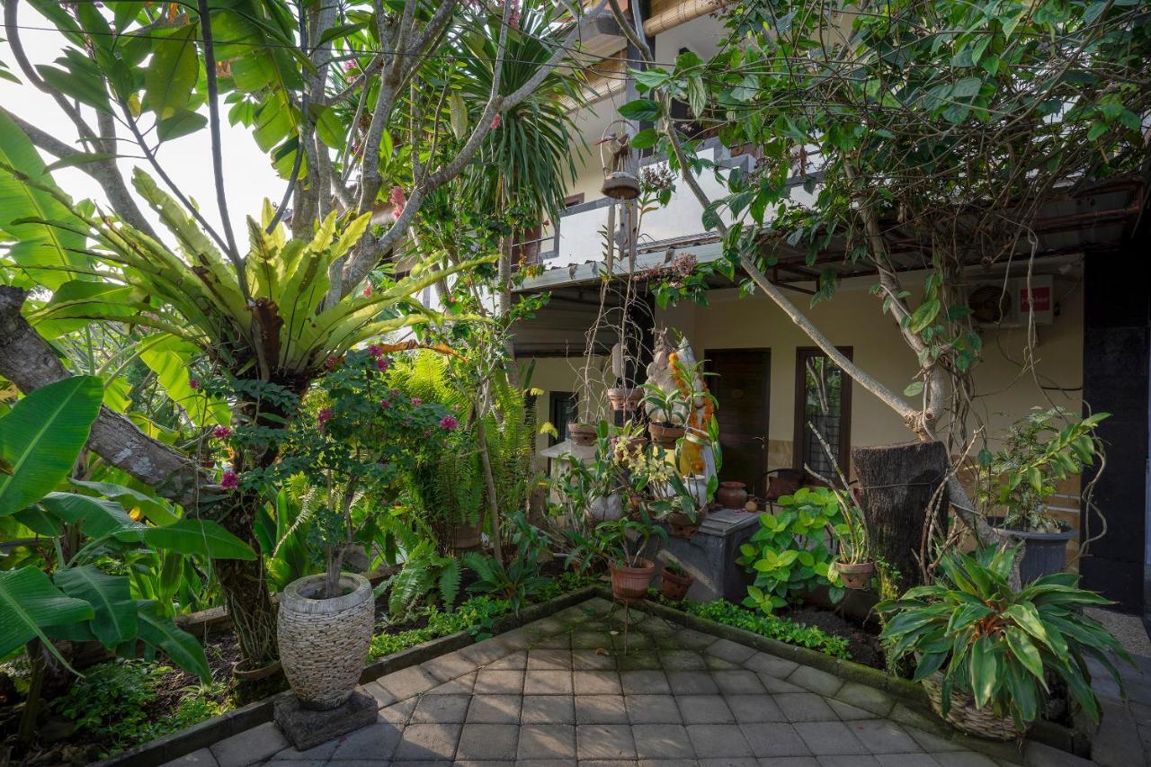 Terrace Garden Homestay And Spa Jimbaran Εξωτερικό φωτογραφία